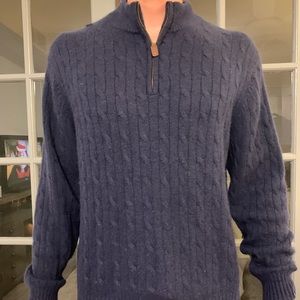 Large Vineyard Vines Sweater